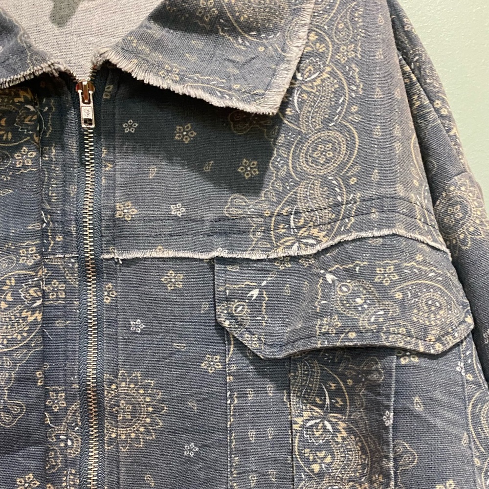 Cutest boutique “Shacket”/ jean jacket!